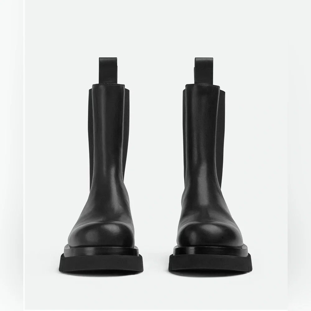 Bottega Veneta Lug Sole Chelsea Boot - Picture 6 of 12